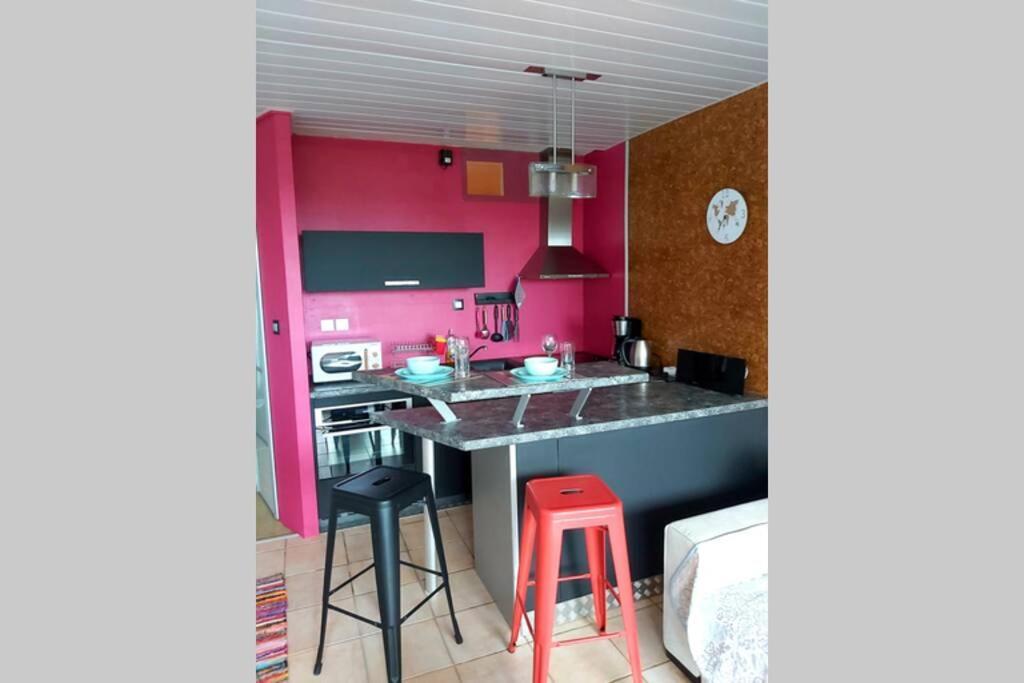 Adorable Studio Cabine Vue Mer - 2/4 Personnes Сен-Жан-де-Мон Екстериор снимка